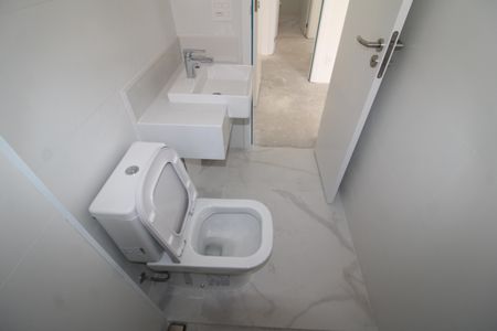 Apartamento à venda com 284m², 4 quartos e 5 vagasQuarto 3 - Banheiro