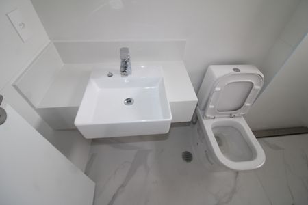 Apartamento à venda com 284m², 4 quartos e 5 vagasLavabo 2