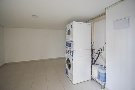 Apartamento para alugar com 52m², 2 quartos e sem vagaLavanderia