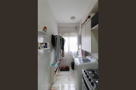 Apartamento à venda com 46m², 2 quartos e 1 vaga Apartamento à venda com 46m², 2 quartos e 1 vagaCozinha e Área de Serviço