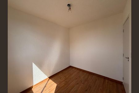 Quarto de apartamento para alugar com 2 quartos, 45m² em Chácara Contagem, Contagem