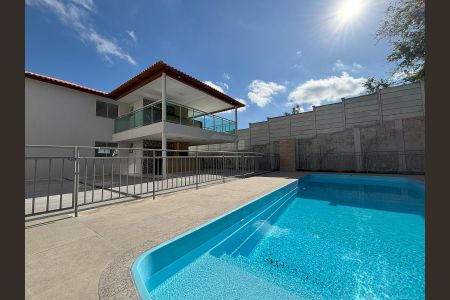 Apartamento para alugar com 45m², 2 quartos e 1 vagaÁrea Comum