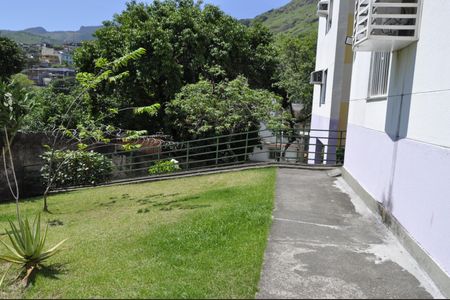 Apartamento à venda com 50m², 2 quartos e 1 vagaÁrea comum