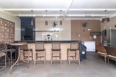 Apartamento à venda com 63m², 2 quartos e 1 vagaÁrea comum - Área gourmet