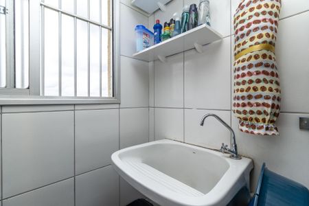 Apartamento à venda com 63m², 2 quartos e 1 vagaÁrea de Serviço