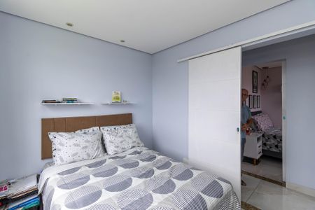 Apartamento à venda com 63m², 2 quartos e 1 vagaQuarto 2