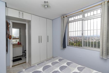 Apartamento à venda com 63m², 2 quartos e 1 vagaQuarto 2