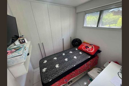 Casa de condomínio para alugar com 290m², 4 quartos e sem vaga Casa de condomínio para alugar com 290m², 4 quartos e sem vagaQuarto 4