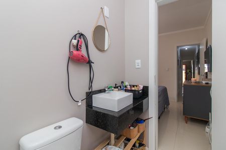 Casa para alugar com 96m², 3 quartos e 2 vagas Casa para alugar com 96m², 3 quartos e 2 vagasBanheiro do Quarto 1