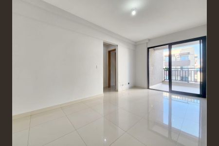 Sala de apartamento para alugar com 2 quartos, 79m² em Jardim América, Goiânia