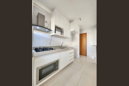 Cozinha de apartamento para alugar com 2 quartos, 79m² em Jardim América, Goiânia