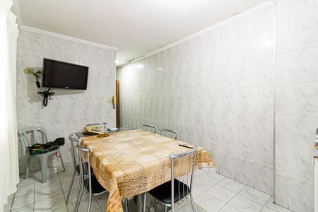 Casa à venda com 210m², 4 quartos e sem vaga Casa à venda com 210m², 4 quartos e sem vagaCopa
