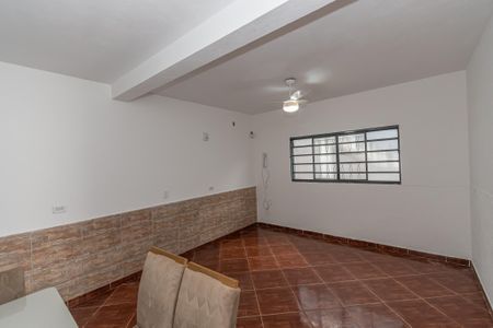 Casa para alugar com 300m², 3 quartos e 3 vagasSala de Estar
