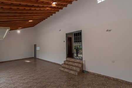 Casa para alugar com 300m², 3 quartos e 3 vagasGaragem 