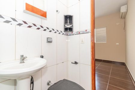 Casa para alugar com 300m², 3 quartos e 3 vagasBanheiro da Suíte 1