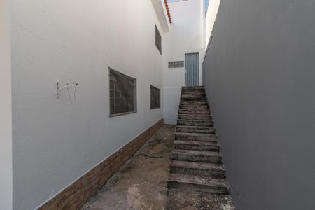 Casa para alugar com 300m², 3 quartos e 3 vagasQuintal