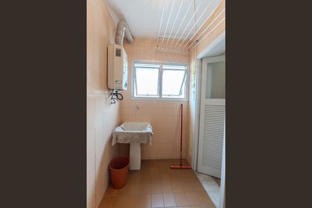 Apartamento à venda com 117m², 3 quartos e 1 vagaÁrea de Serviço