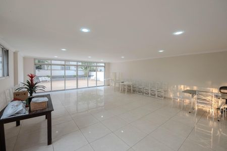 Apartamento à venda com 117m², 3 quartos e 1 vagaÁrea comum - Salão de festas