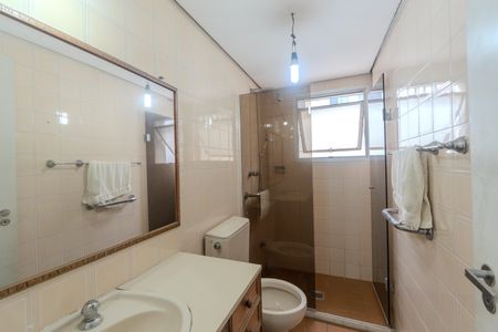 Apartamento à venda com 117m², 3 quartos e 1 vagaBanheiro da Suíte 1