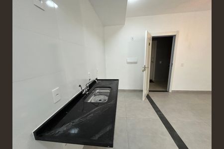 Apartamento à venda com 43m², 2 quartos e 1 vagaCozinha