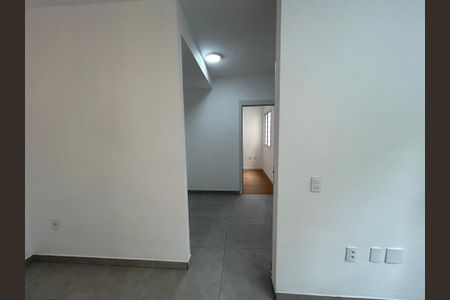 Apartamento à venda com 43m², 2 quartos e 1 vagaCorredor