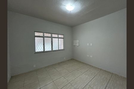 Casa para alugar com 1 quarto, 100m² em Bento Ribeiro, Rio de Janeiro
