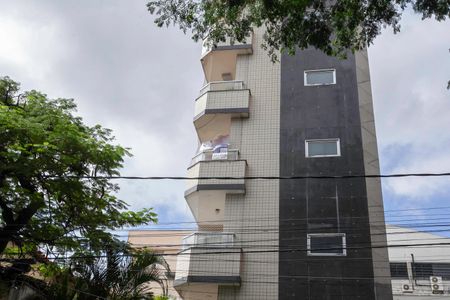 Apartamento para alugar com 156m², 4 quartos e 2 vagasFachada