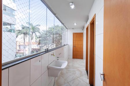 Apartamento para alugar com 156m², 4 quartos e 2 vagasÁrea de serviço