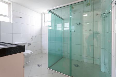 Apartamento para alugar com 156m², 4 quartos e 2 vagasBanheiro da suíte 2