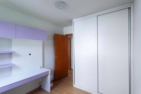 Apartamento para alugar com 156m², 4 quartos e 2 vagasQuarto 2