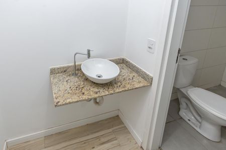 Apartamento para alugar com 57m², 2 quartos e 1 vagaBanheiro da Suíte 