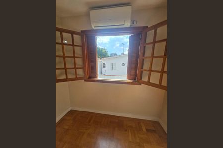 Casa à venda com 153m², 3 quartos e 2 vagas Casa à venda com 153m², 3 quartos e 2 vagasFoto 36