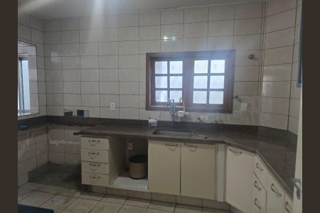 Casa à venda com 153m², 3 quartos e 2 vagas Casa à venda com 153m², 3 quartos e 2 vagasFoto 08