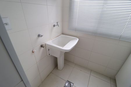 Apartamento para alugar com 89m², 3 quartos e 1 vagaÁrea de Serviço