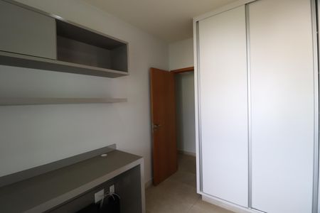Apartamento para alugar com 89m², 3 quartos e 1 vagaQuarto 1