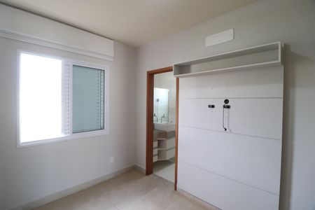 Apartamento para alugar com 89m², 3 quartos e 1 vagaSuite