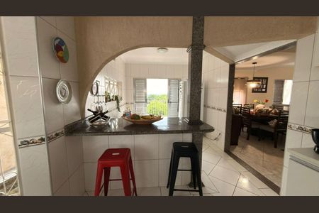 Copa de casa para alugar com 3 quartos, 200m² em Jardim das Industrias, São José dos Campos