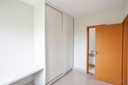 Casa de condomínio para alugar com 149m², 3 quartos e 2 vagasSuite 3