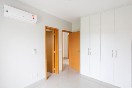 Casa de condomínio para alugar com 149m², 3 quartos e 2 vagasSuite 2