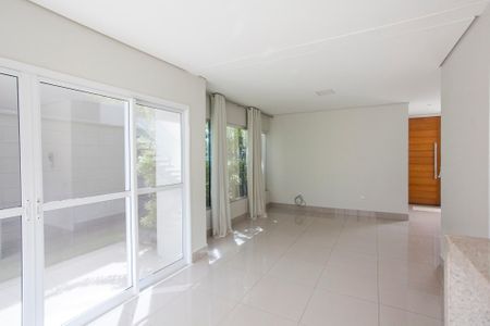Casa de condomínio para alugar com 149m², 3 quartos e 2 vagasSala