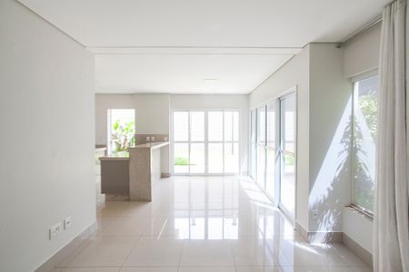 Casa de condomínio para alugar com 149m², 3 quartos e 2 vagasSala