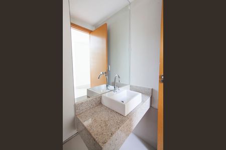 Casa de condomínio para alugar com 149m², 3 quartos e 2 vagasLavabo