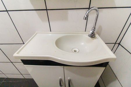 Casa à venda com 104m², 3 quartos e 1 vagaBanheiro 1