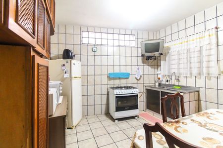 Casa à venda com 104m², 3 quartos e 1 vagaCozinha