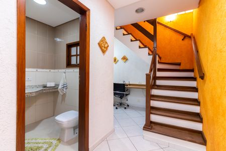 Casa para alugar com 230m², 4 quartos e 4 vagasEscritório