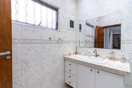 Casa para alugar com 230m², 4 quartos e 4 vagasBanheiro da Suíte 1