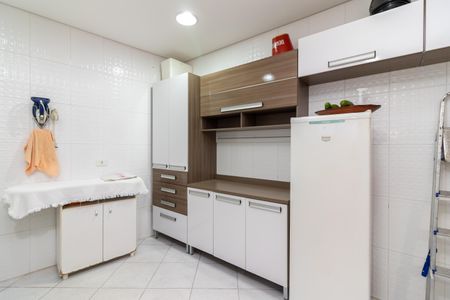 Casa para alugar com 230m², 4 quartos e 4 vagasLavanderia