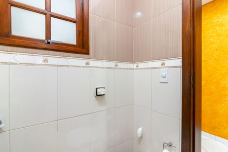 Casa para alugar com 230m², 4 quartos e 4 vagasLavabo