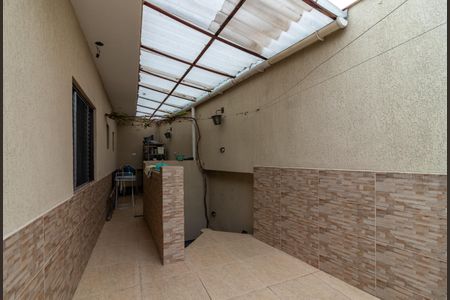 Casa para alugar com 230m², 4 quartos e 4 vagasÁrea de Serviço 