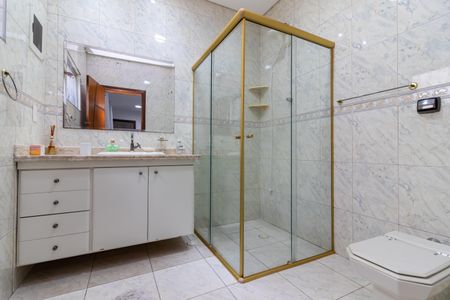 Casa para alugar com 230m², 4 quartos e 4 vagasBanheiro da Suíte 1